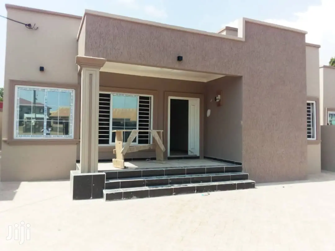 4bdrm House in Spintex for Sale in Spintex