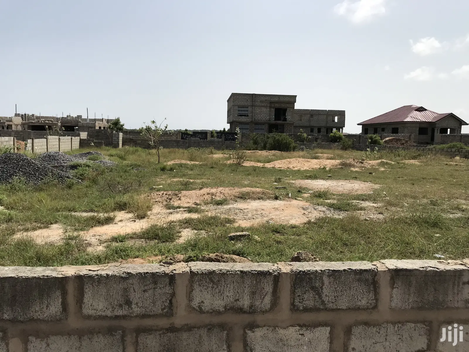 2 Plot For Sale At Spintex Road Volta Estata in Tema Metropolitan