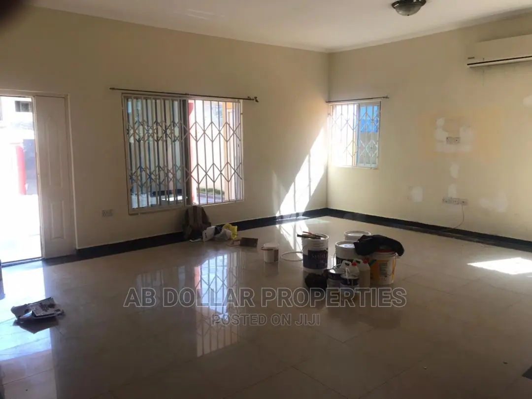 3bdrm House in Spintex for rent in Spintex