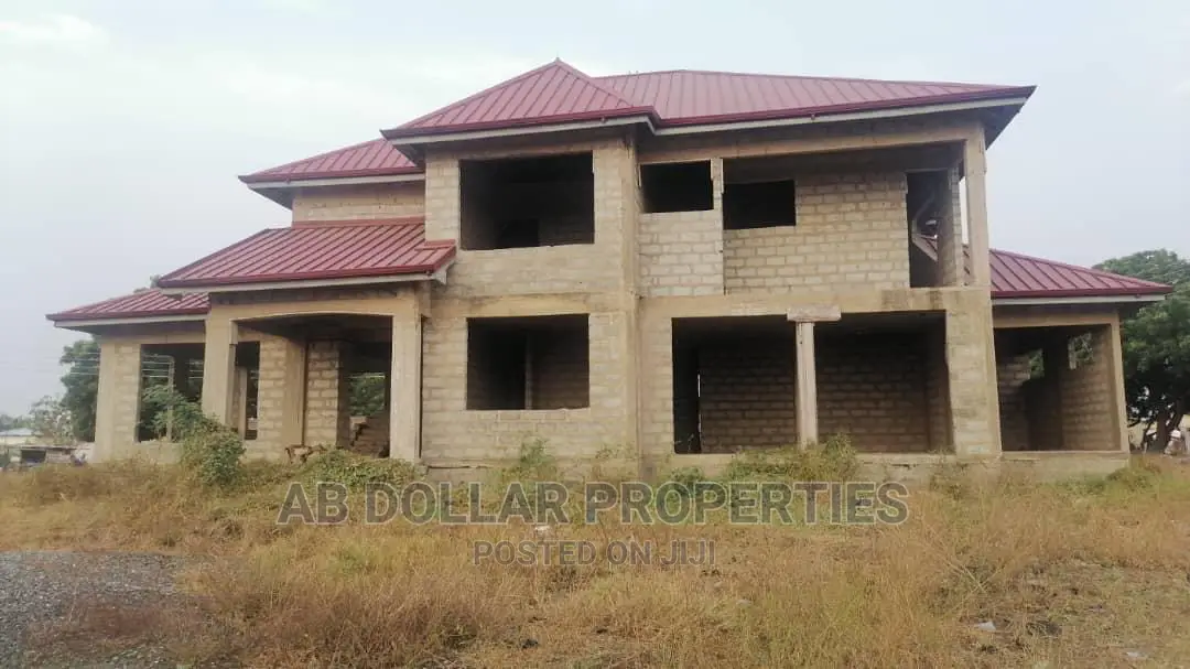 5 Bedrooms House for Sale Tema Metropolitan in Tema Metropolitan