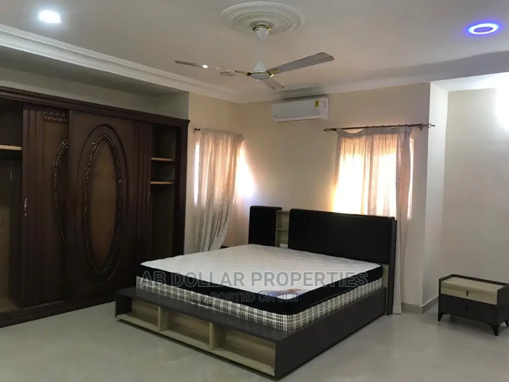 4 Bedroom for Rent (New Building) in Spintex