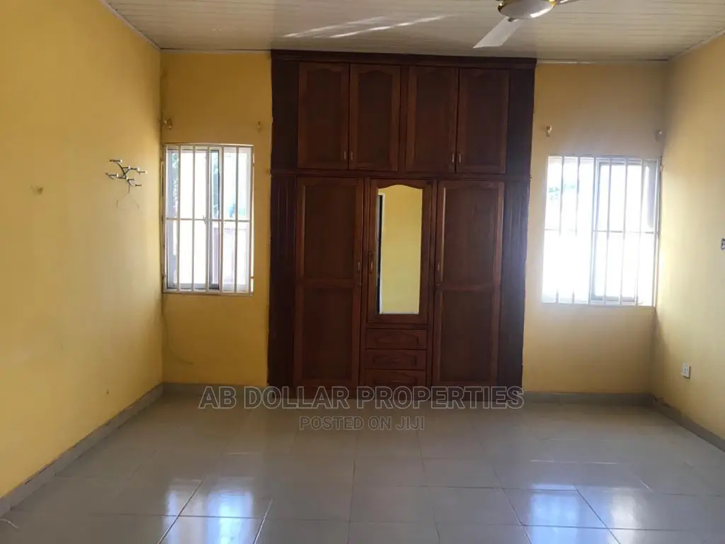 3bdrm House in Spintex for rent in Spintex