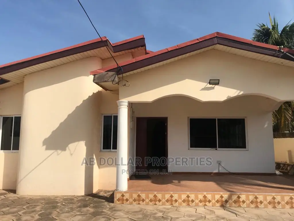 3bdrm House in Spintex for rent in Spintex