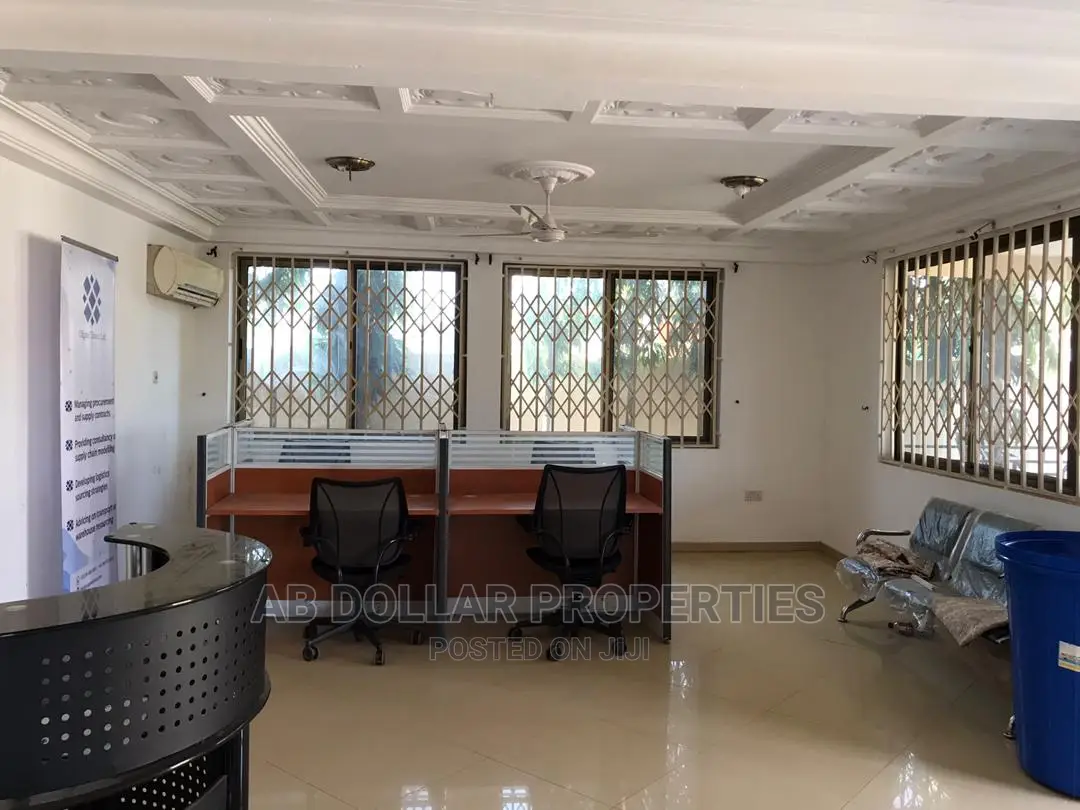 5 Bedroom House for Rent in Baatsona Total
