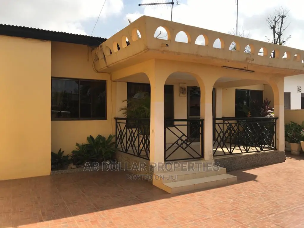2bdrm House in Spintex for rent in Spintex