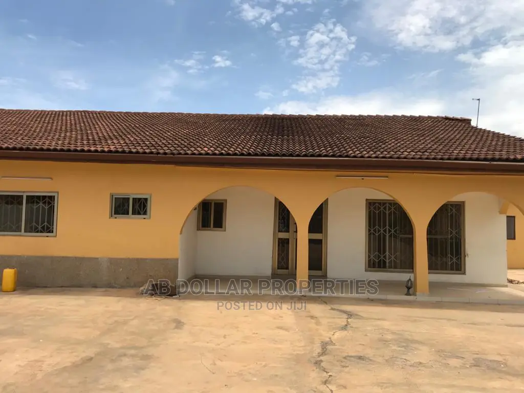 5bdrm House in Spintex for rent in Spintex