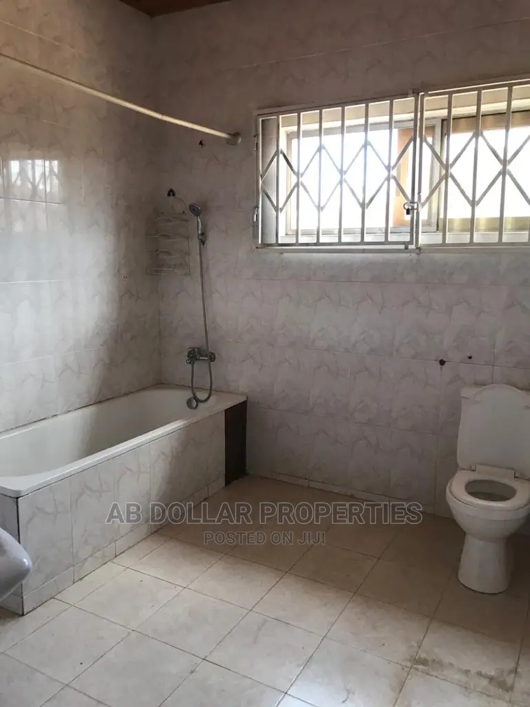 5bdrm House in Spintex for rent in Spintex