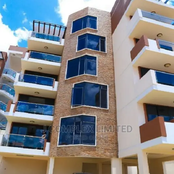 3bdrm Apartment in Airport Residential for rent in Airport Residential Area