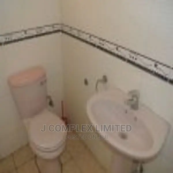 4bdrm House in Abelemkpe, Lincoln School Area for rent in Lincoln School Area
