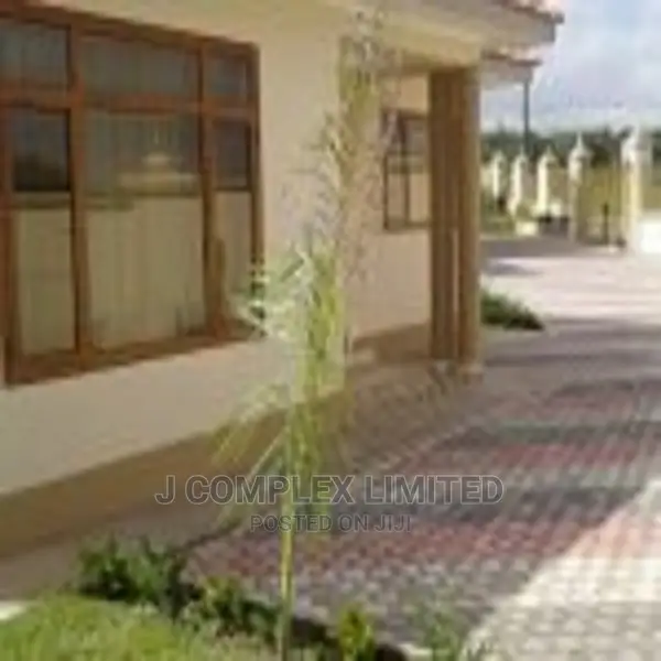 4bdrm House in Abelemkpe, Lincoln School Area for rent in Lincoln School Area