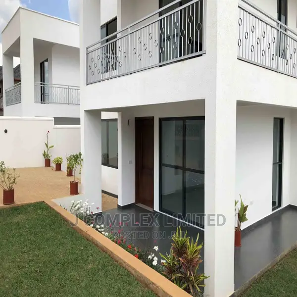 4bdrm Townhouse / Terrace in Abelemkpe, Lincoln School Area for rent in Lincoln School Area