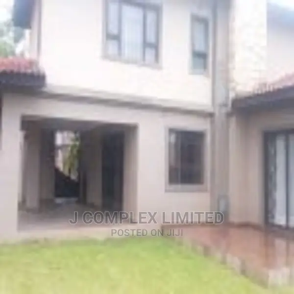 4bdrm Townhouse/Terrace in North Ridge for sale in North Ridge