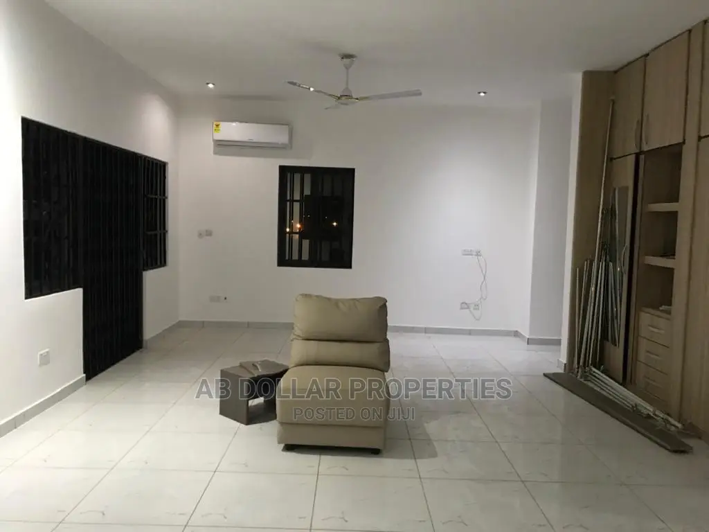 4bdrm House in Spintex for Rent in Spintex