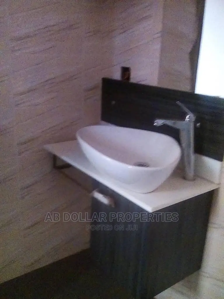 3bdrm House in Spintex for Rent in Spintex