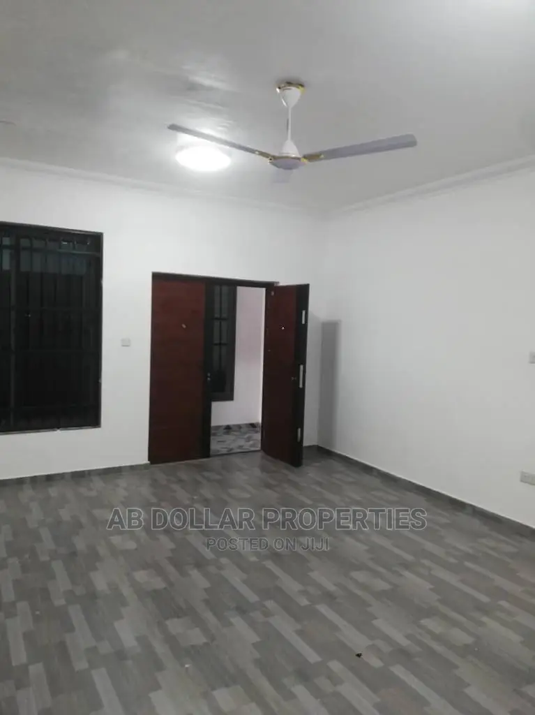3bdrm House in Spintex for Rent in Spintex