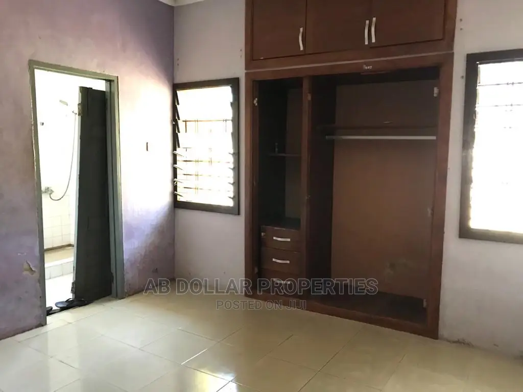 3bdrm House in Spintex for rent in Spintex