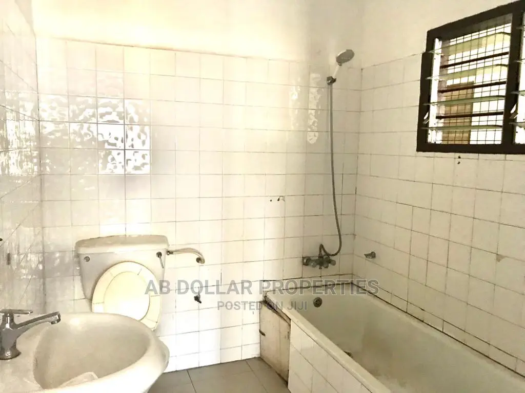 3bdrm House in Spintex for rent in Spintex