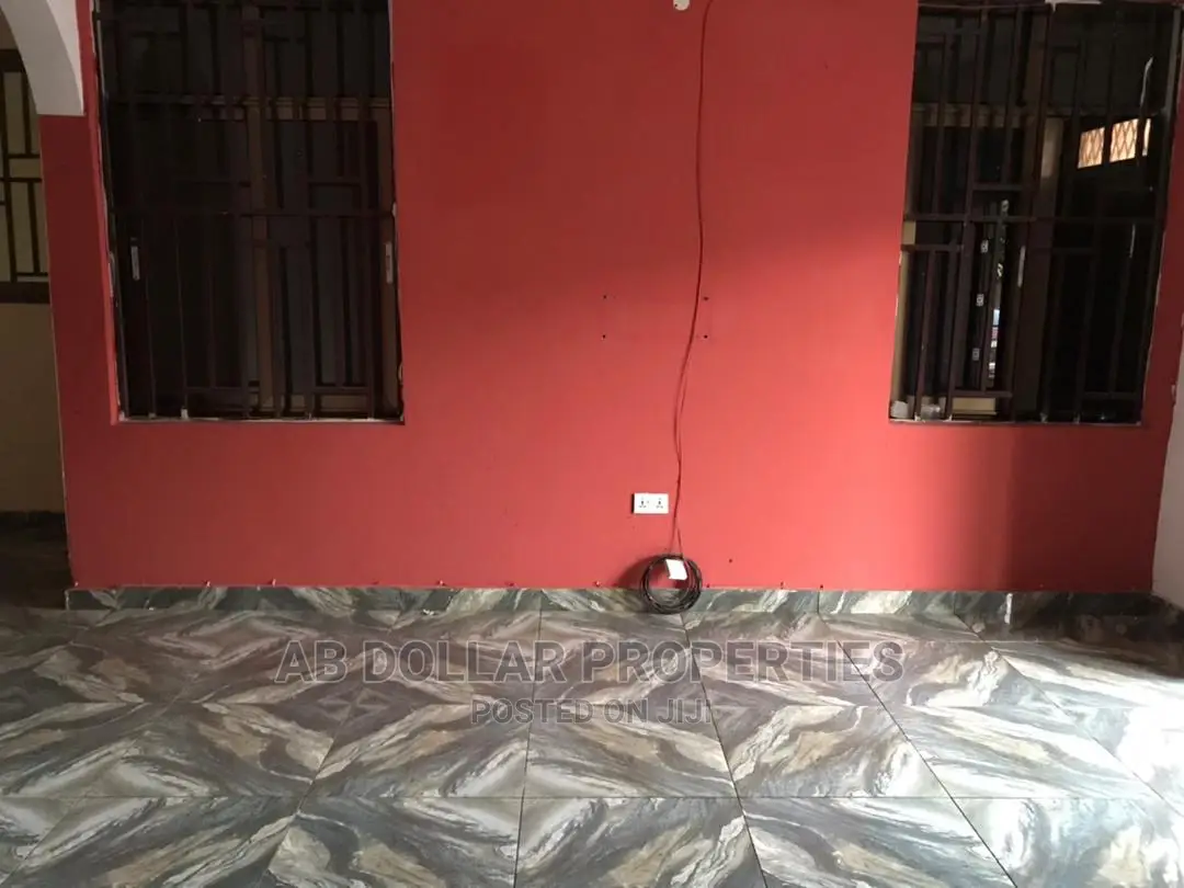 3bdrm House in Spintex for rent in Spintex