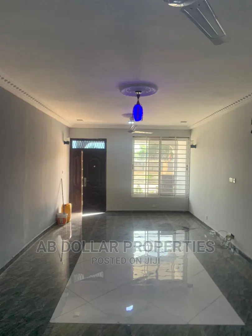 3bdrm House in Spintex for rent in Spintex