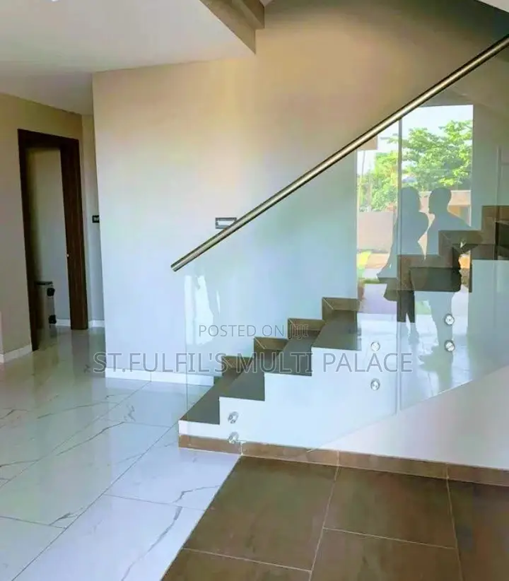 5bdrm House in East Around Ghana for rent in East Legon