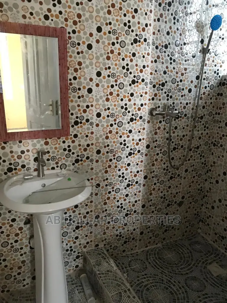 2bdrm House in Spintex for rent in Spintex