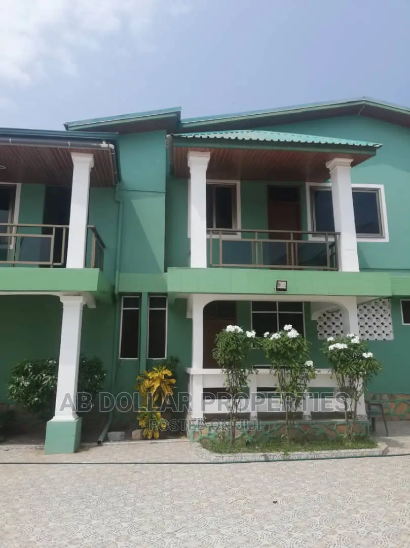2 Bedroom Apartment for Rent at Sakumono in Spintex