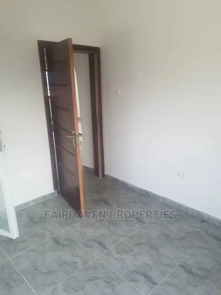 2bdrm Apartment in Tseaddo, Airport Residential Area for rent in Airport Residential Area