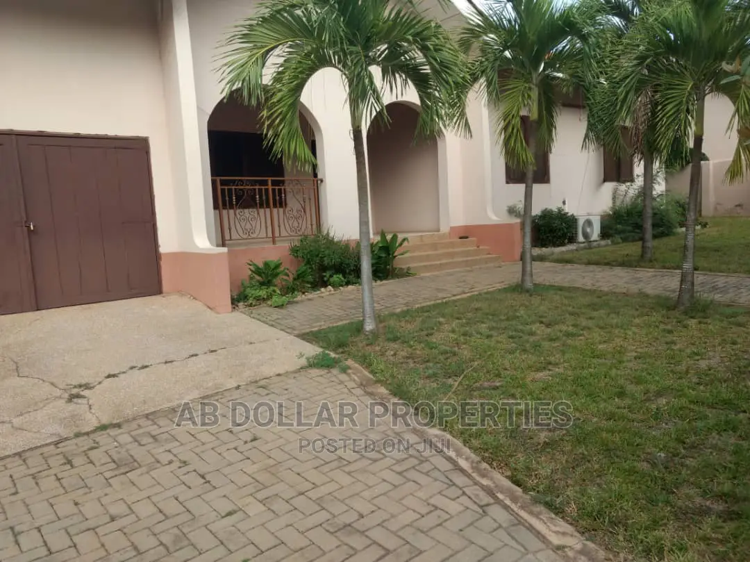 4bdrm House in Regimanuel Gray Estates for Sale in Regimanuel Gray Estates