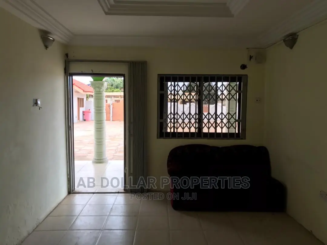 2bdrm House in Spintex for rent in Spintex