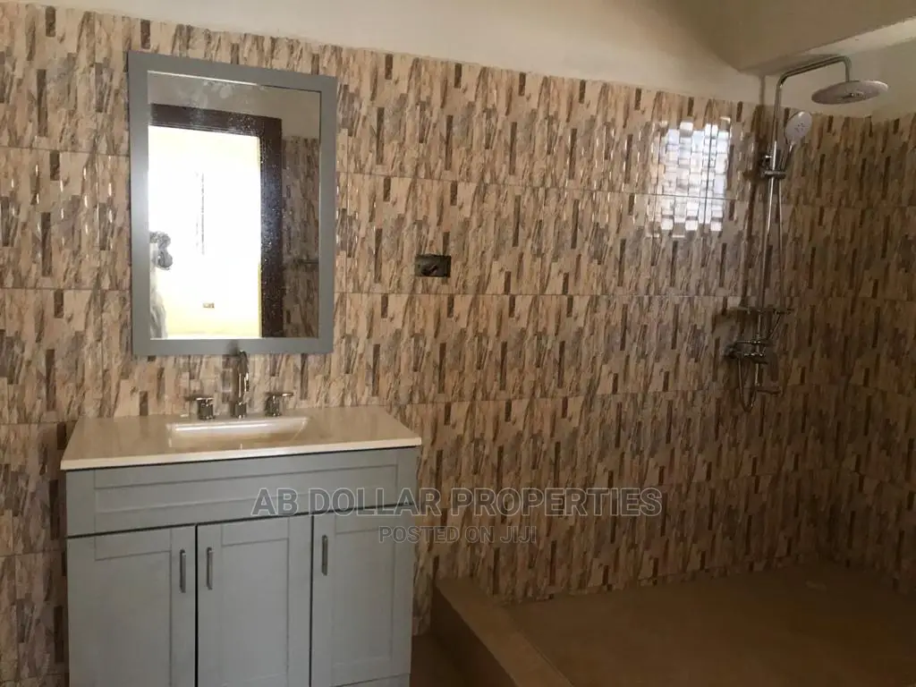 2bdrm House in Spintex for rent in Spintex
