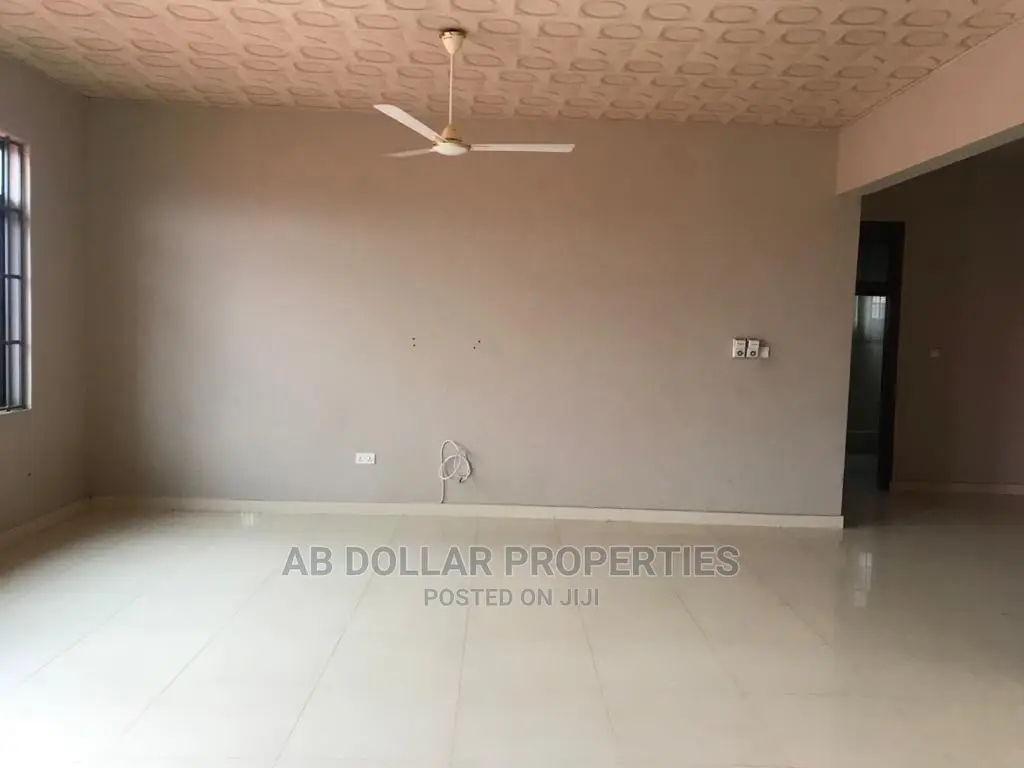7bdrm House in Spintex for Rent in Spintex