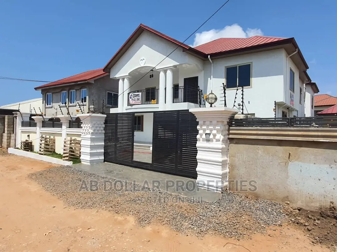4bdrm House in Spintex for Sale in Spintex