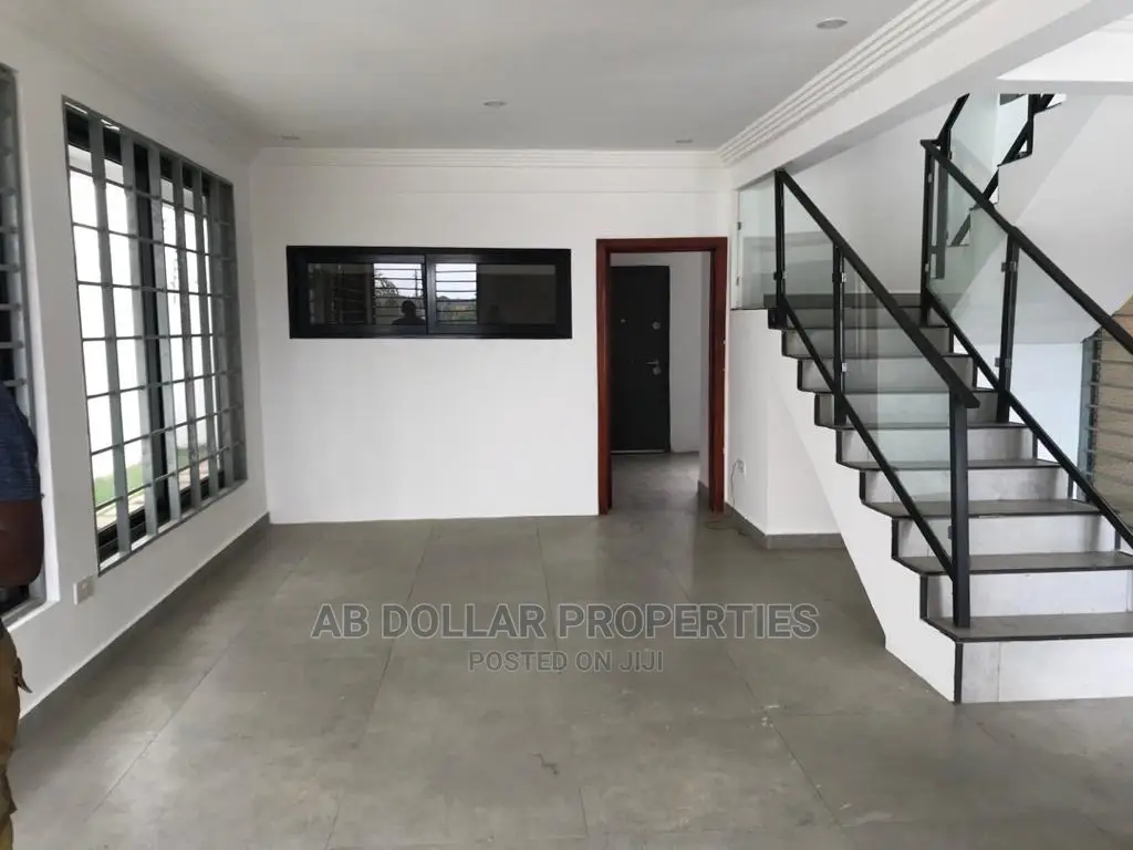 3bdrm House in Spintex for rent in Spintex