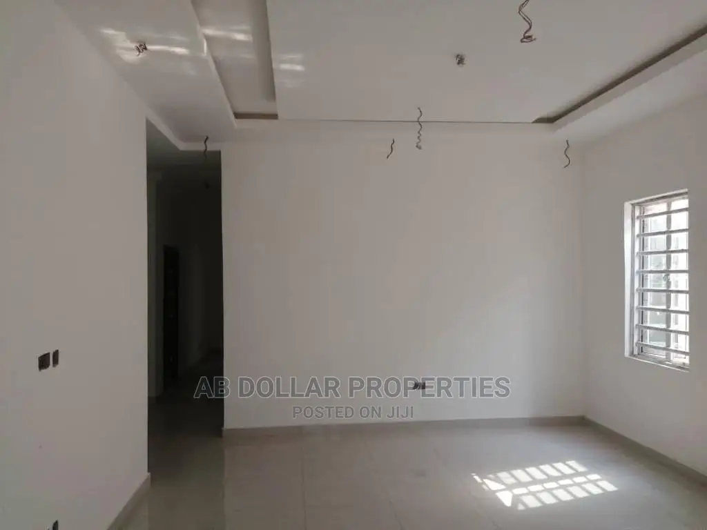 5bdrm House in Spintex for Rent in Spintex