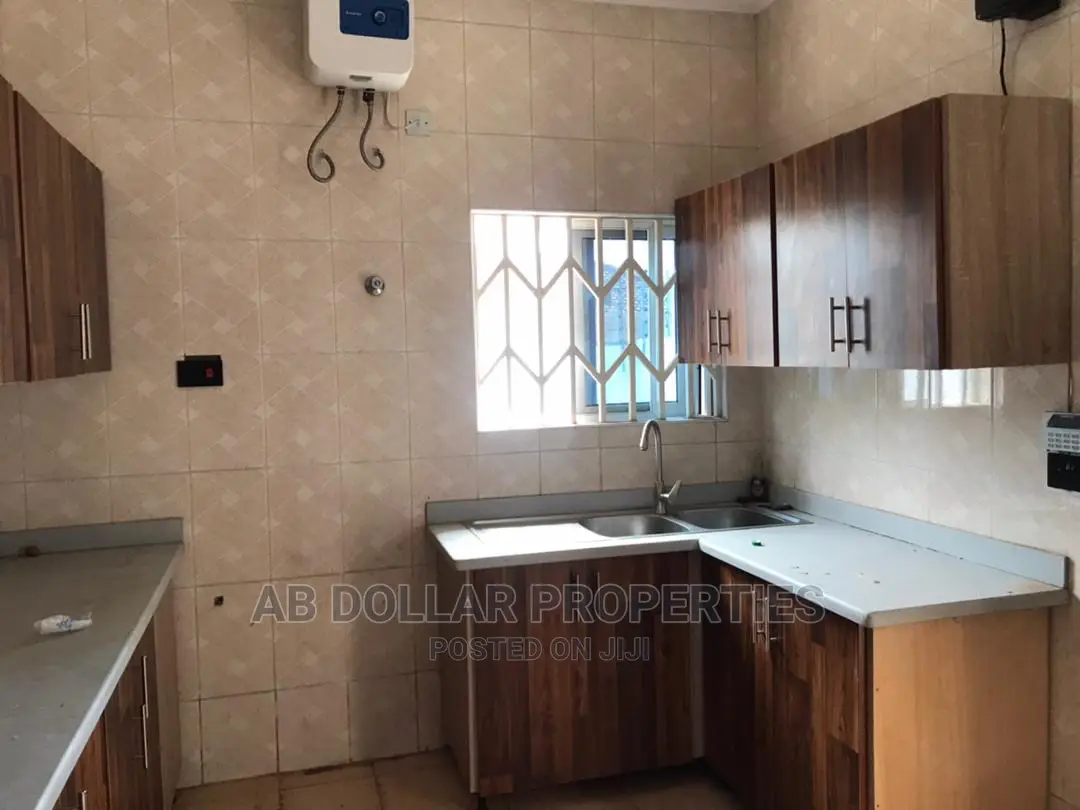 3bdrm House in Spintex for rent in Spintex