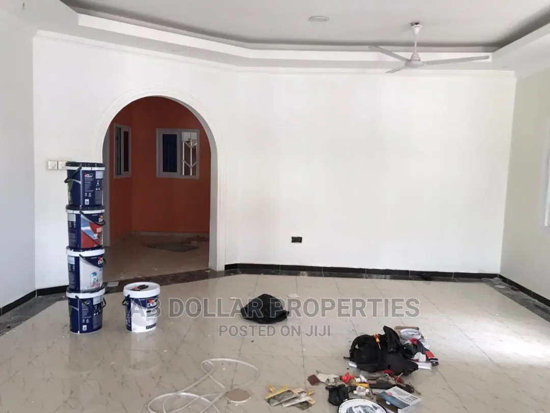 3bdrm House in Spintex for rent in Spintex