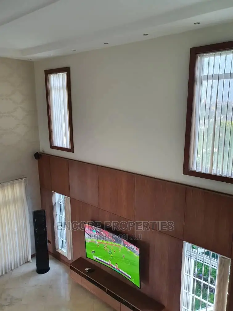 4bdrm Mansion in Airport Hills, Cantonments for Sale in Cantonments