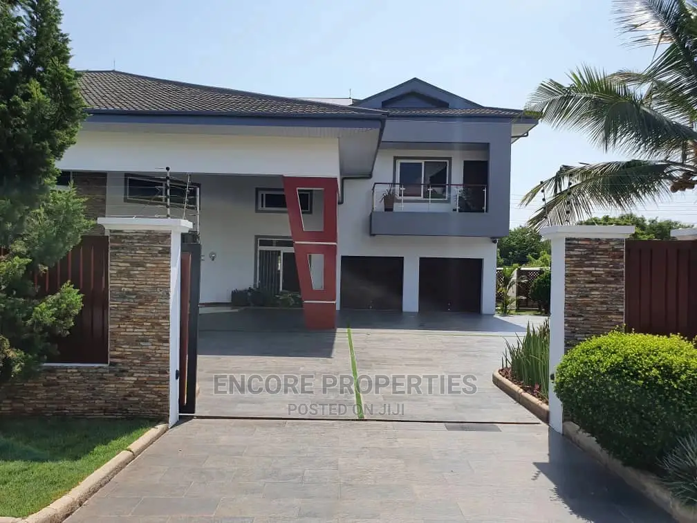4bdrm Mansion in Airport Hills, Cantonments for Sale in Cantonments