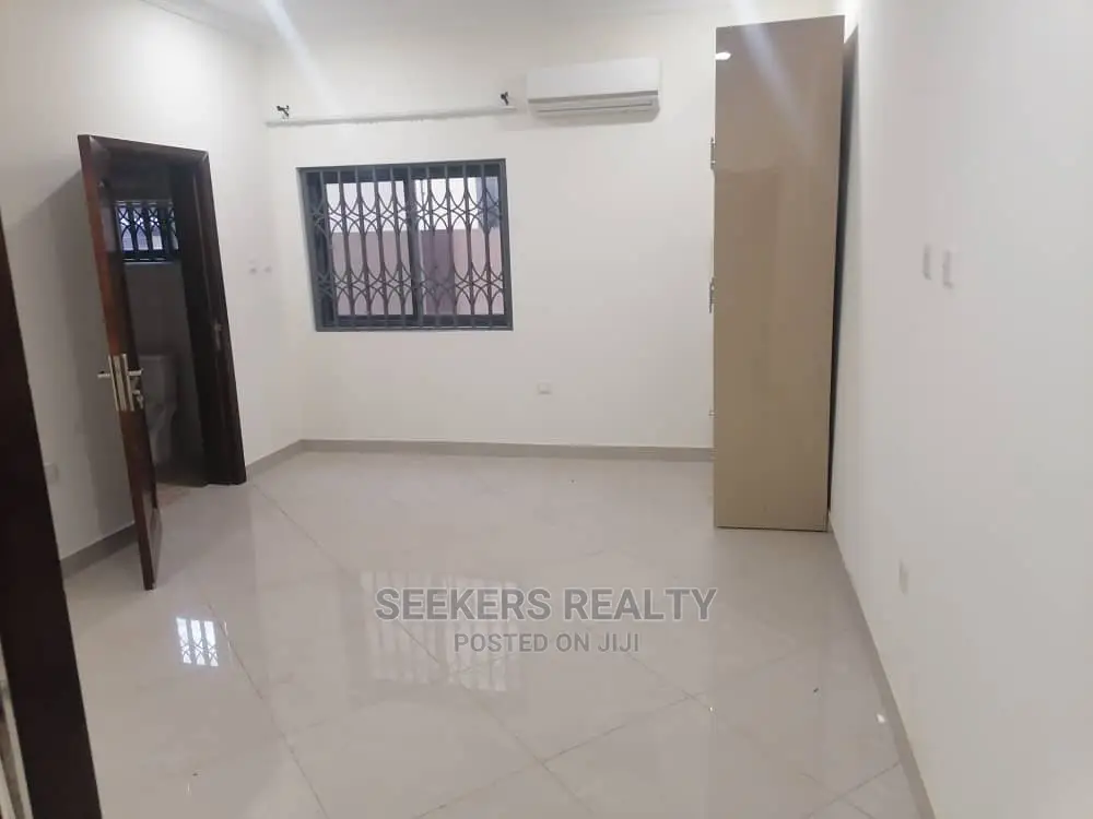 5bdrm House in Seekers Realty, a C Mall Area for Rent in A&C Mall Area
