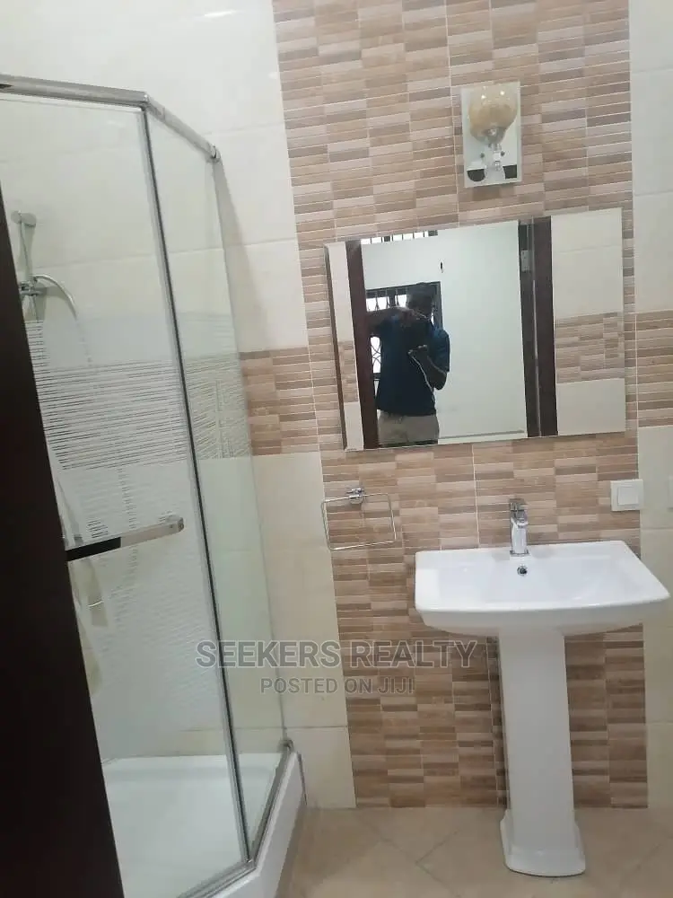 5bdrm House in Seekers Realty, a C Mall Area for Rent in A&C Mall Area