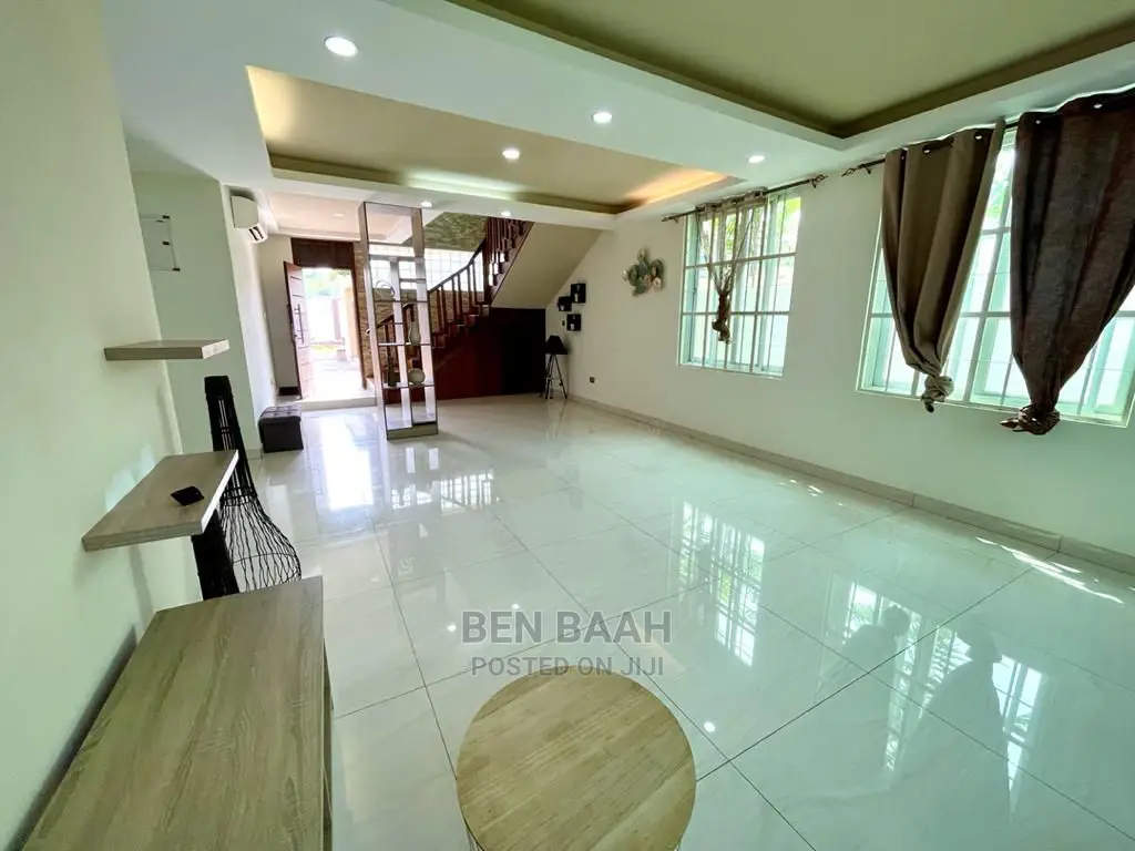 4bdrm Duplex in Ben Perperties, Ga East Municipal for sale in Ga East Municipal