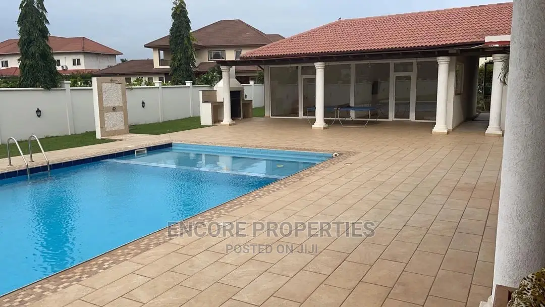 Furnished 6bdrm Duplex in Trasacco, East Legon for Sale in East Legon