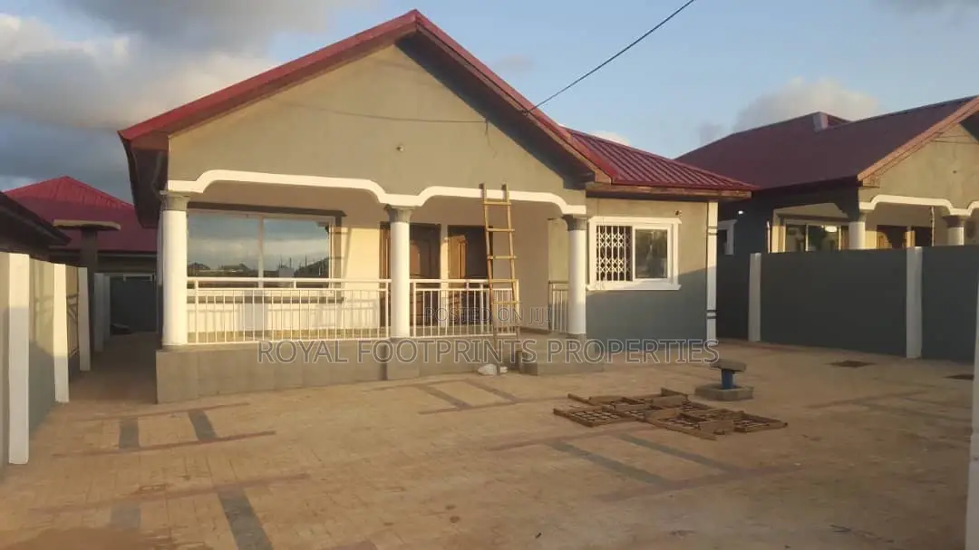 4bdrm House in Accra Metropolitan for sale in Accra Metropolitan