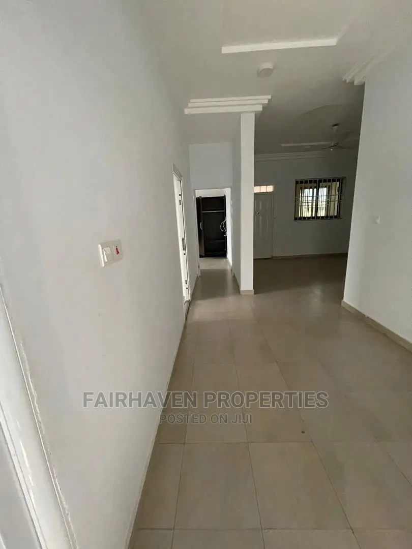 2bdrm Apartment in Fair Haven, Airport Residential Area for Rent in Airport Residential Area