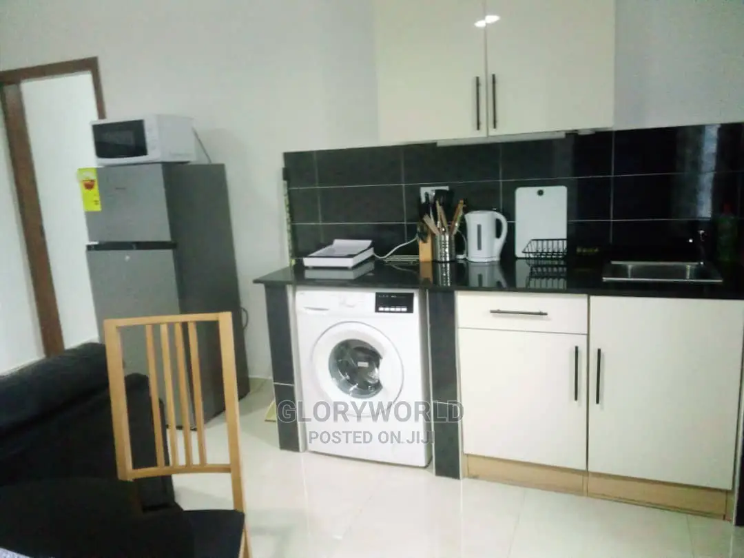 Furnished 2bdrm Apartment in Community18, Spintex for Rent in Spintex