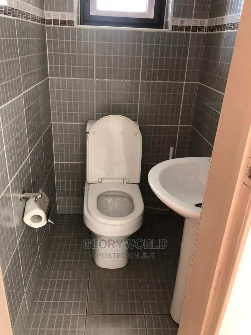 Fully Furnished Chamber and Hall at Dansoman(Monthly Price) in Dansoman