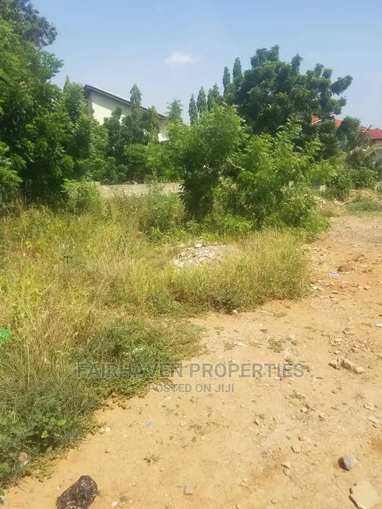 1 1⁄2plot of Land for Sale at Palace Mall in Airport Residential Area