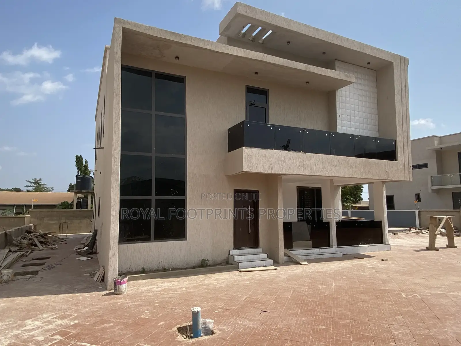 5bdrm House in Ashaley Botwe for sale in Ashaley Botwe