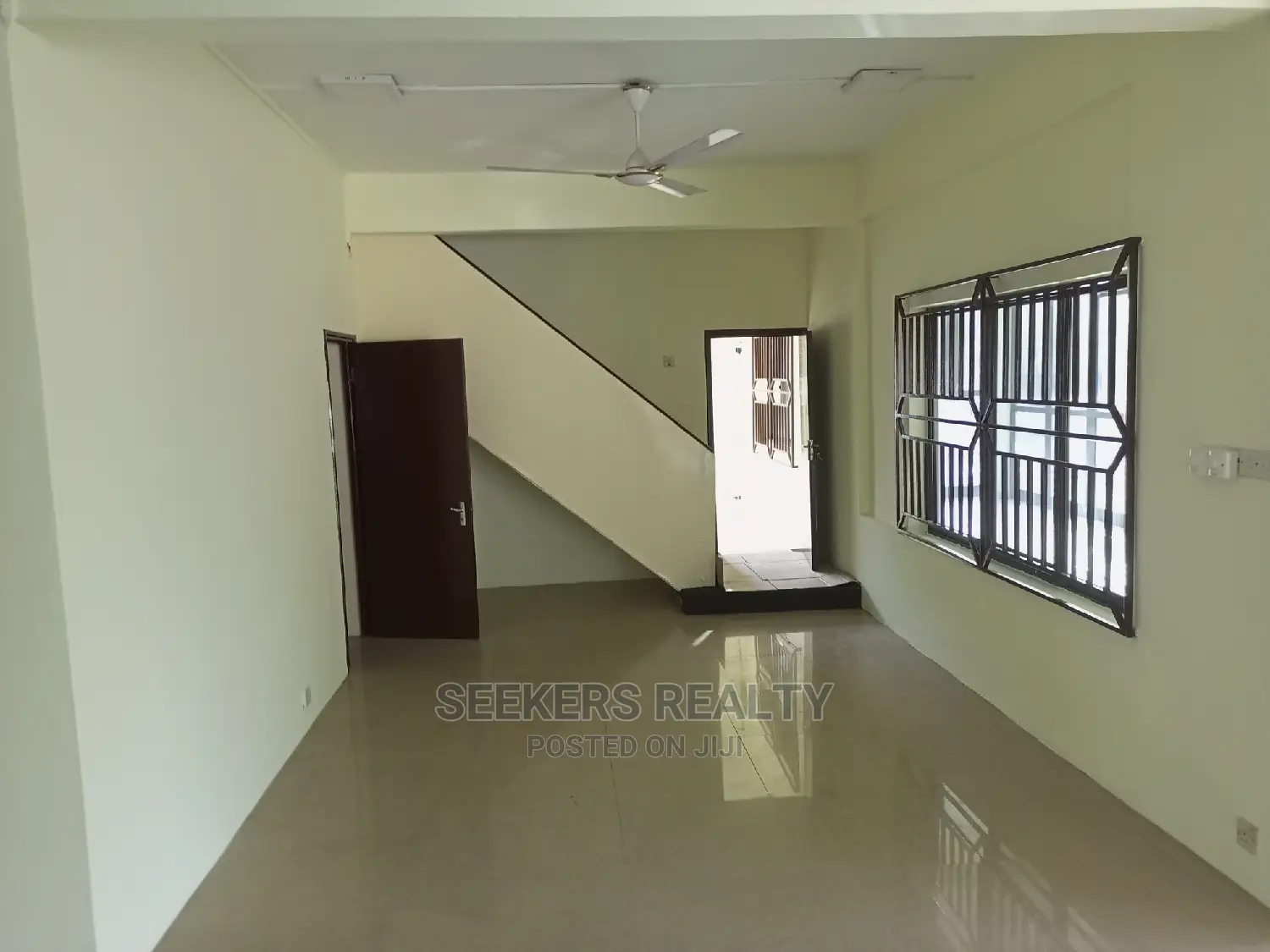 6bdrm House in Seekers Realty, Cantonments for rent in Cantonments