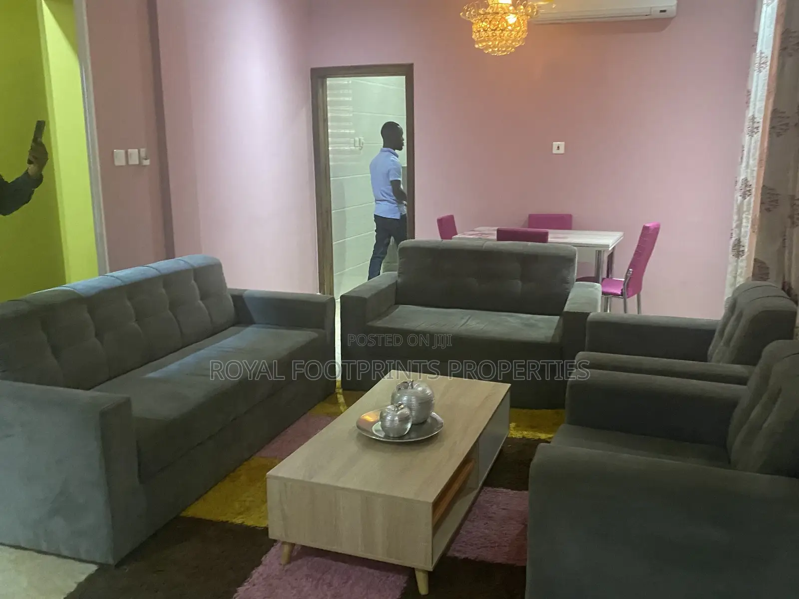 An Ultra Modern 2bedrooms Furnished Apartments in Madina